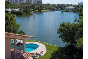 19 Seneca Rd, Sea Ranch Lakes, FL 33308, Sold 04/14/21