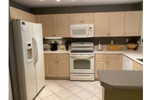 755 NW 42nd Pl, Pompano Beach, FL 33064, Sold 03/03/21