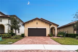 4921 NW 51st Ter, Tamarac, FL 33319, Sold 02/26/21