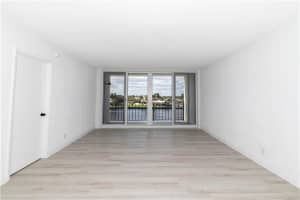521 N Riverside Dr, Pompano Beach, FL 33062, Sold 02/05/21