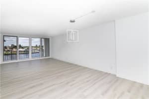 521 N Riverside Dr, Pompano Beach, FL 33062, Sold 02/05/21