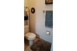 3642 NW 29th Ct, Lauderdale Lakes, FL 33311, Sold 05/06/21