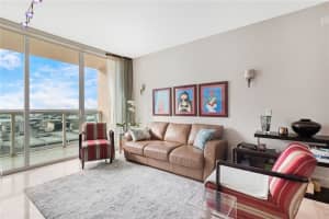 350 SE 2nd St, Fort Lauderdale, FL 33301, Sold 06/17/21