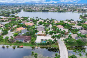 975 NW 119th Ave, Coral Springs, FL 33071, Sold 02/19/21