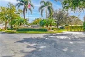 5643 Pinecrest Cir, Boca Raton, FL 33433, Sold 03/02/21