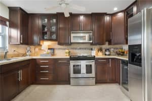 3105 NE 28th St #4a, Fort Lauderdale, FL 33308, Sold 03/01/21