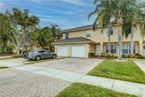 8992 NW 53rd St, Sunrise, FL 33351, Sold 02/26/21