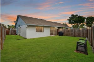 5108 Owls Ct, Lake Worth, FL 33463, Sold 03/11/21