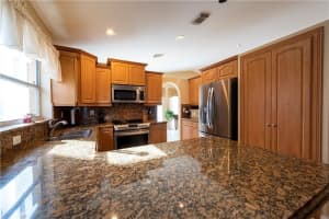 416 SW 195th Ave, Pembroke Pines, FL 33029, Sold 03/08/21