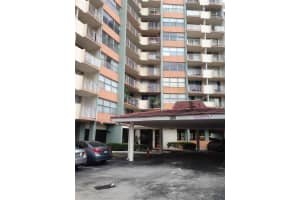 MLS# F10267416, North Miami Beach, Florida 33179