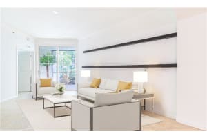 533 NE 3rd Ave, Fort Lauderdale, FL 33301, Sold 03/09/21