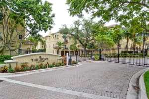 2544 SW 14th Ave, Fort Lauderdale, FL 33315, Sold 03/16/21