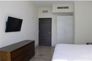 777 N Ocean Dr n515, Hollywood, FL 33019, Sold 03/18/21