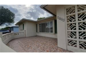 7007 NW 94th Ave, Tamarac, FL 33321, Sold 03/05/21