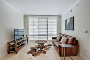 350 SE 2nd St, Fort Lauderdale, FL 33301, Sold 07/05/21