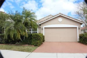 16315 NW 21st St, Pembroke Pines, FL 33028, Sold 03/10/21