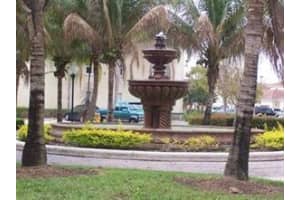 2457 Centergate Dr, Miramar, FL 33025, Sold 05/12/21