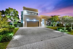 1707 SE 13th St, Fort Lauderdale, FL 33316, Sold 03/05/21
