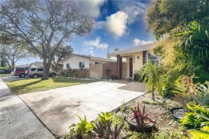 253 SW 35th Ave, Deerfield Beach, FL 33442, Sold 03/16/21