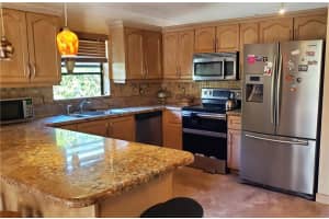 5237 NW 99th Ave, Sunrise, FL 33351, Sold 03/05/21