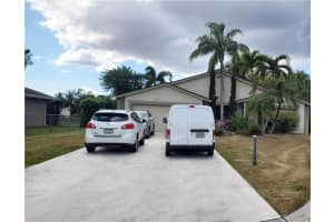 5237 NW 99th Ave, Sunrise, FL 33351, Sold 03/05/21
