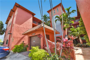 660 Tennis Club Dr, Fort Lauderdale, FL 33311, Sold 03/15/21