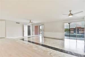 660 Tennis Club Dr, Fort Lauderdale, FL 33311, Sold 03/15/21