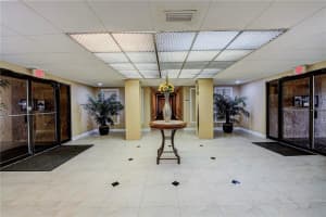 3900 N Hills Dr APT 405, Hollywood, FL 33021, - MLS#F10268186