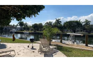 455 Golden Isles Dr, Hallandale Beach, FL 33009, Sold 05/17/21
