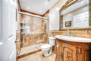 8970 NW 53rd St, Sunrise, FL 33351, Sold 03/12/21