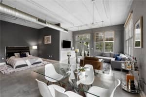 425 N Andrews Ave, Fort Lauderdale, FL 33301, Sold 03/22/21