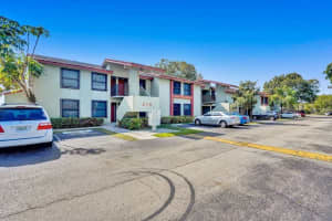 218 Lake Pointe Dr, Oakland Park, FL 33309, Sold 02/26/21