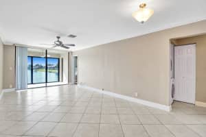 218 Lake Pointe Dr, Oakland Park, FL 33309, Sold 02/26/21