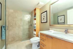 3020 NE 32nd Ave, Fort Lauderdale, FL 33308, Sold 04/16/21