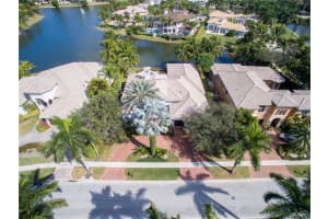 478 Sweet Bay Ave, Plantation, FL 33324, Sold 04/09/21