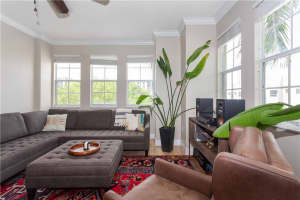 533 NE 3rd Ave, Fort Lauderdale, FL 33301, Sold 04/13/21