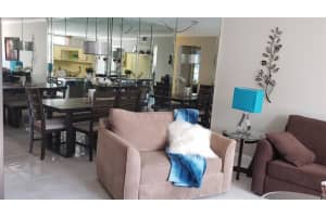 400 SE 10th St, Deerfield Beach, FL 33441, Sold 03/02/21