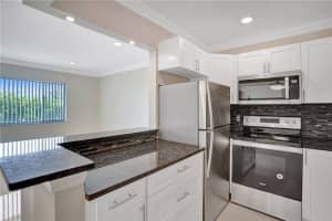 3200 Springdale Blvd, Palm Springs, FL 33461, Sold 04/14/21