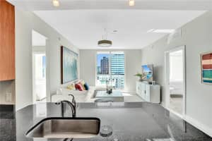 315 NE 3rd Ave, Fort Lauderdale, FL 33301, Sold 04/16/21