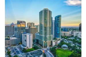 100 E Las Olas Blvd #2401, Fort Lauderdale, FL 33301, Sold 02/02/21