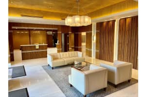 209 N Birch Rd, Fort Lauderdale, FL 33304, Sold 09/14/21