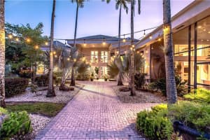 9101 NW 66th Ln, Parkland, FL 33067, Sold 10/06/21