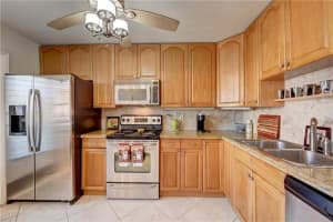 600 NE 14th Ave, Hallandale Beach, FL 33009, Sold 03/25/21