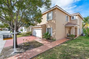 10561 SW 13th Ct, Pembroke Pines, FL 33025, Sold 05/19/21