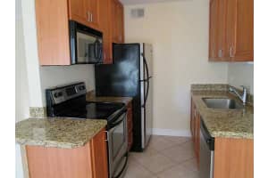 1460 NE 18th St, Fort Lauderdale, FL 33305, Sold 04/13/21