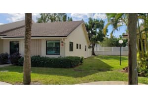 2700 S Oakland Forest Dr, Oakland Park, FL 33309, Sold 03/16/21