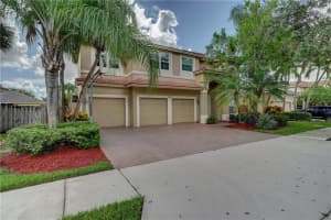 4304 Diamond Terrace, Weston, FL 33331, Sold 03/12/21