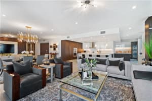 321 N Birch Rd, Fort Lauderdale, FL 33304, Sold 04/27/21