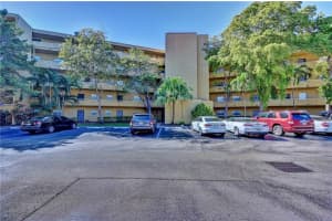 4111 Stirling Rd, Davie, FL 33314, Sold 03/12/21