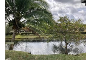 7658 NW 38th Ct, Sunrise, FL 33351, Sold 04/09/21